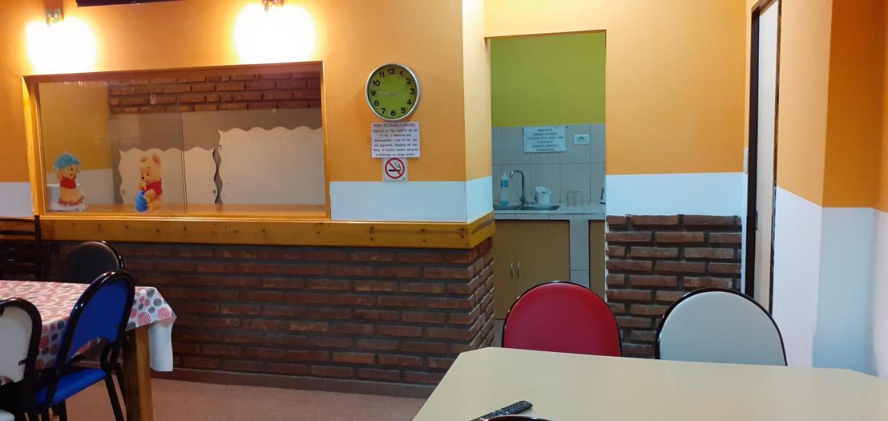 Hostel El Viajante Los Antiguos Ngoại thất bức ảnh
