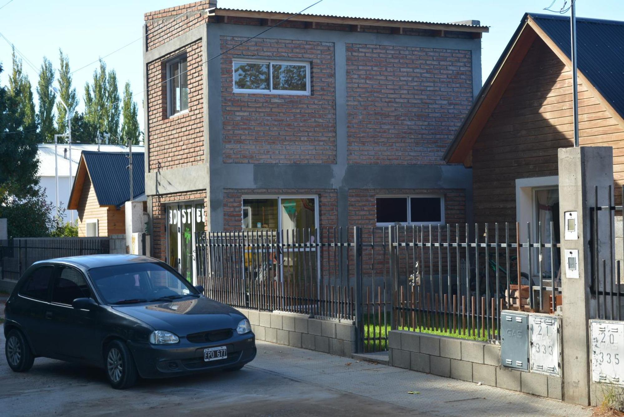 Hostel El Viajante Los Antiguos Ngoại thất bức ảnh